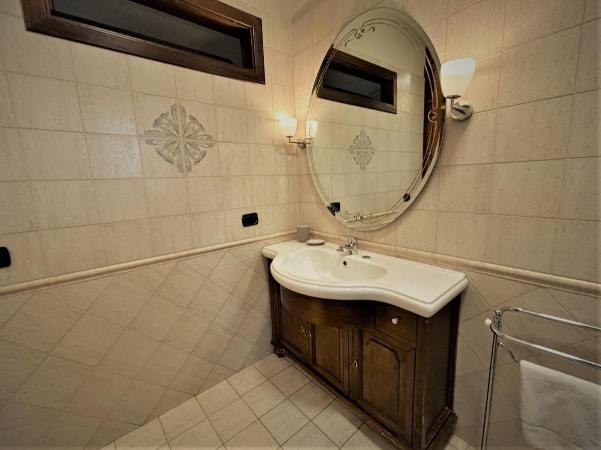 Acquamarina Holiday House 萨莱诺 外观 照片